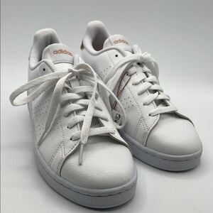 Adidas Women's White and Gold Sneakers W8